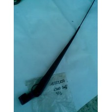 MB882257 MİTSUBİSHİ SİLECEK KOLU L300 98 SAĞ